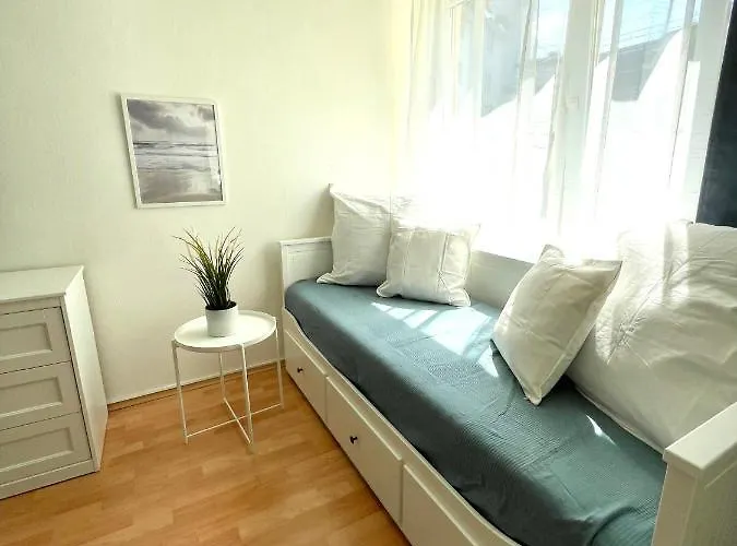 Cosy Near Schoenbrunn & Meidlinger Market Апартаменти